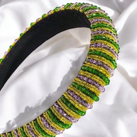 Beaded Mardi Gras Headband - Vibrant Purple, Green, & Gold 💜💚💛 - Picture 6 of 7